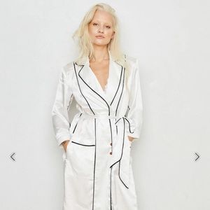 HAH Solo Robe -Made of Recycled Plastic -Feels Like Silk! ♻️